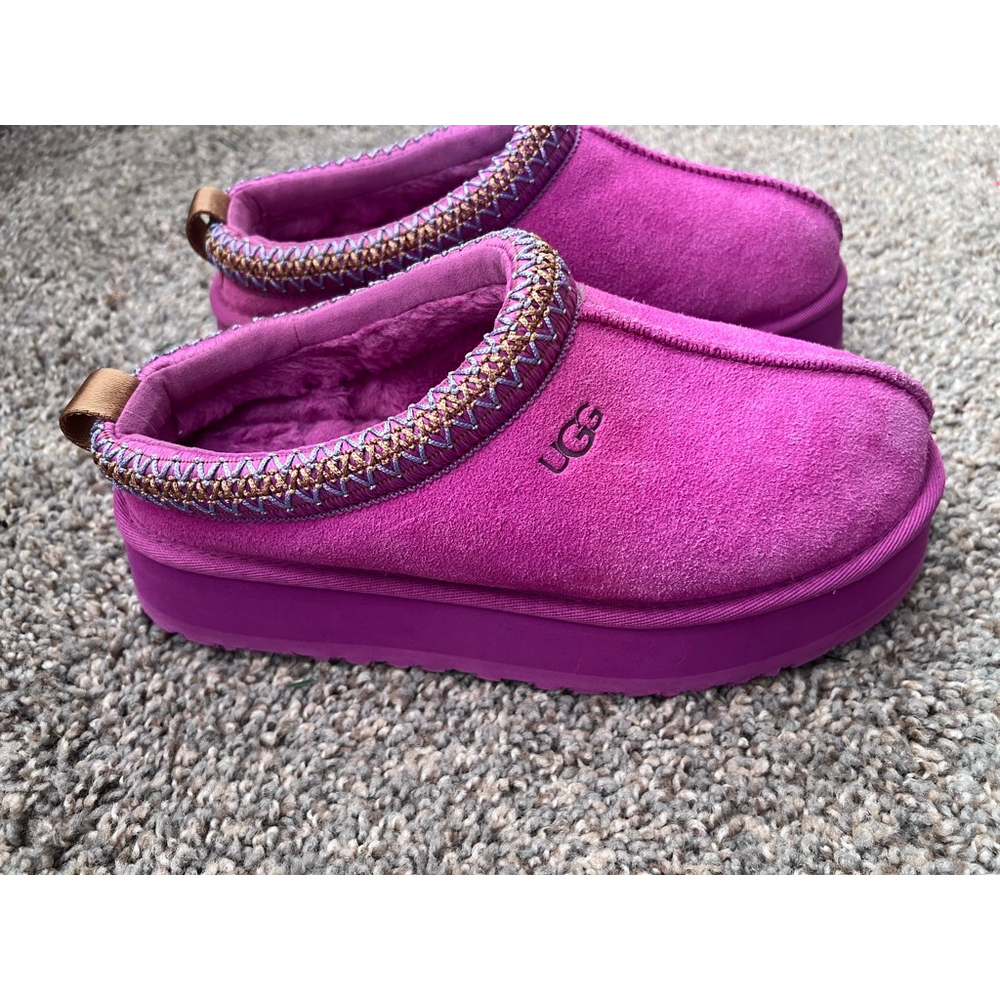 UGG Pink Purple Tazz Slipper size 7